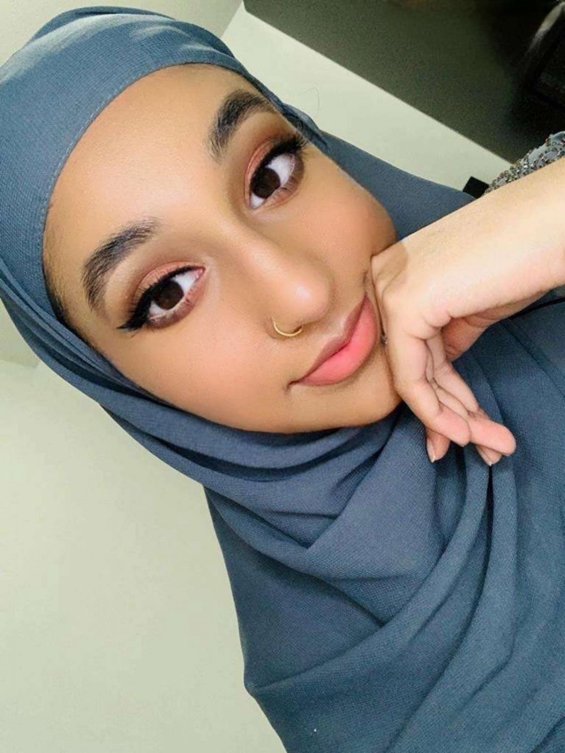 Hijab girl loves cum and posing nude #BHw3OGnx