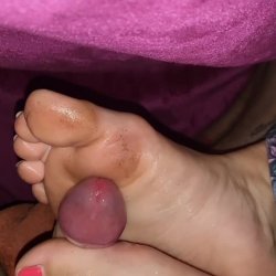 250px x 250px - Footjob Smelly Feet Dirty Cum - Porn Photos & Videos - EroMe