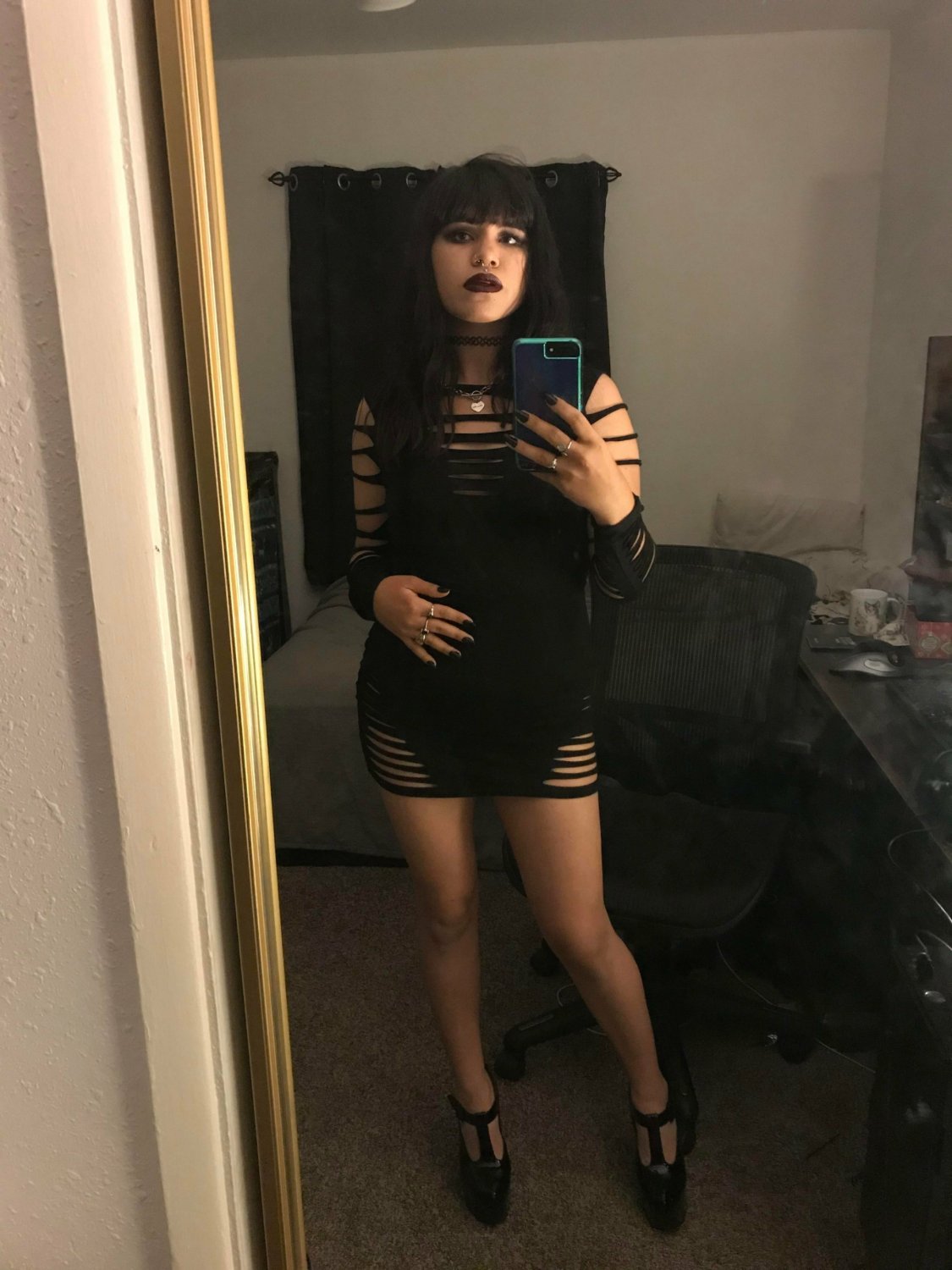 Goth morena #SvmCLcFf