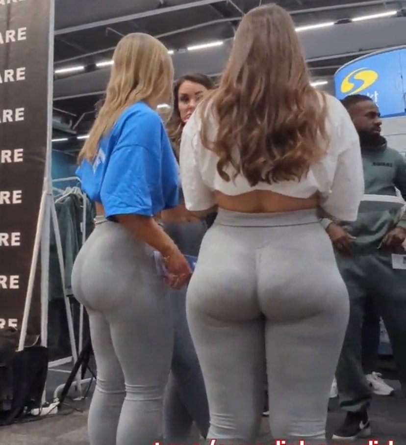 EPIC BOOTY GIRLS IN GYM #YxeIrAa0
