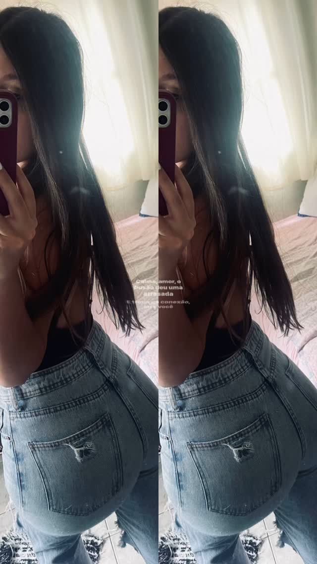 Gorgeous brunette girl #7l2lr2p1