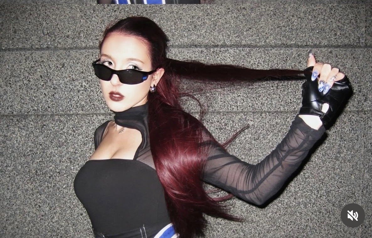 Nina- Korean obsessed slut #EHBdMzwi