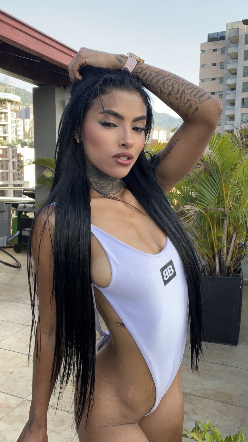 Veronica Castro Latina Casting Couch #kPhSR2DY