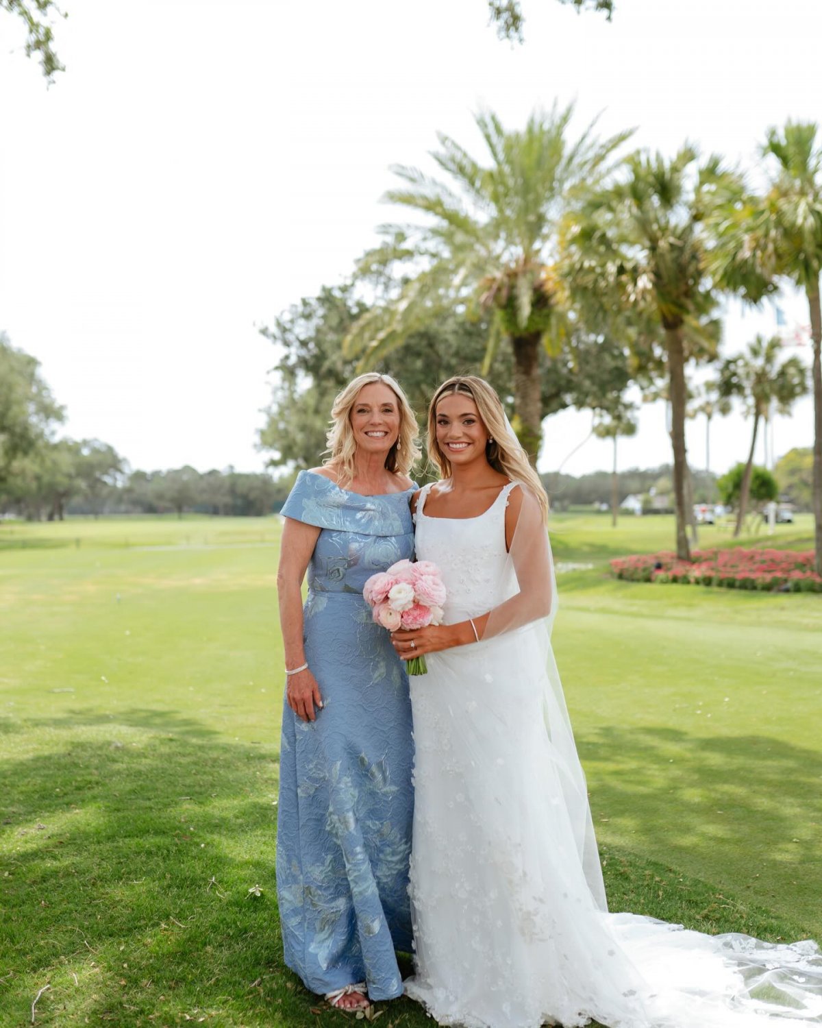 Mothers & Daughters 16Nov2025 #FAYXn3F0