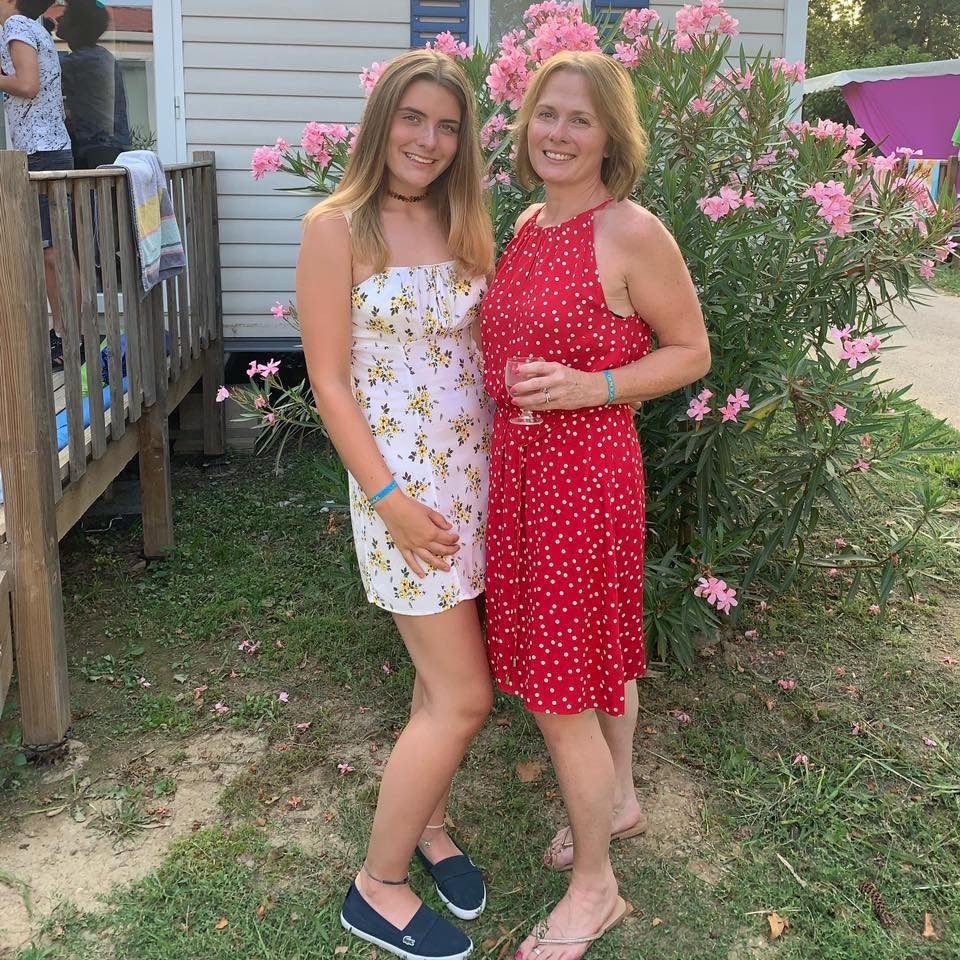 Mothers & Daughters 16Nov2025 #qR6yGz0X