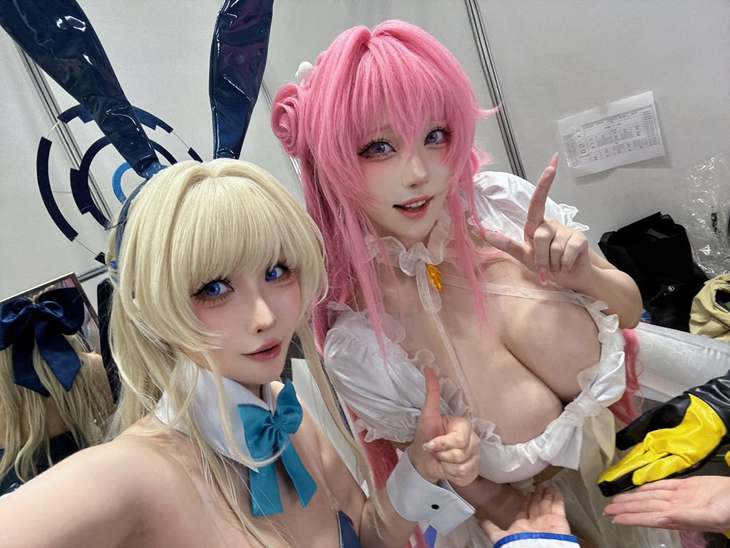 Chinese cosplayer - AI facials #CYMC0EnL